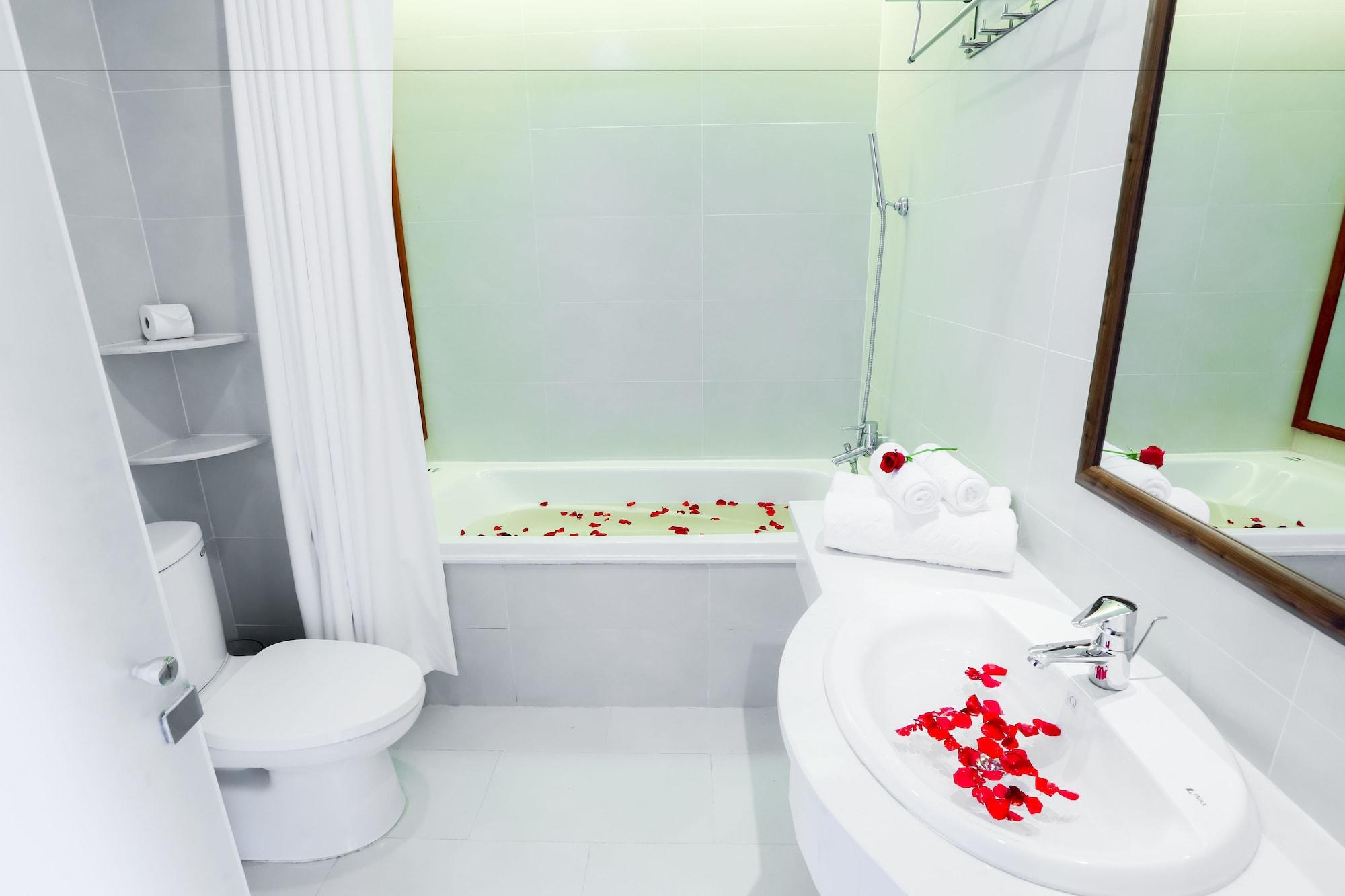 דואונג דונג Dao Ngoc Hotel מראה חיצוני תמונה